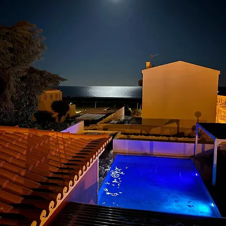ホステル Pool View Encanto Eros ラゴス